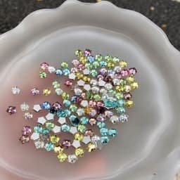 50 Viên Đá Nail Pha Lê Mix Màu Pastel – Giọt Nước, Đa Giác, Trái Tim Lấp Lánh ✨ 3