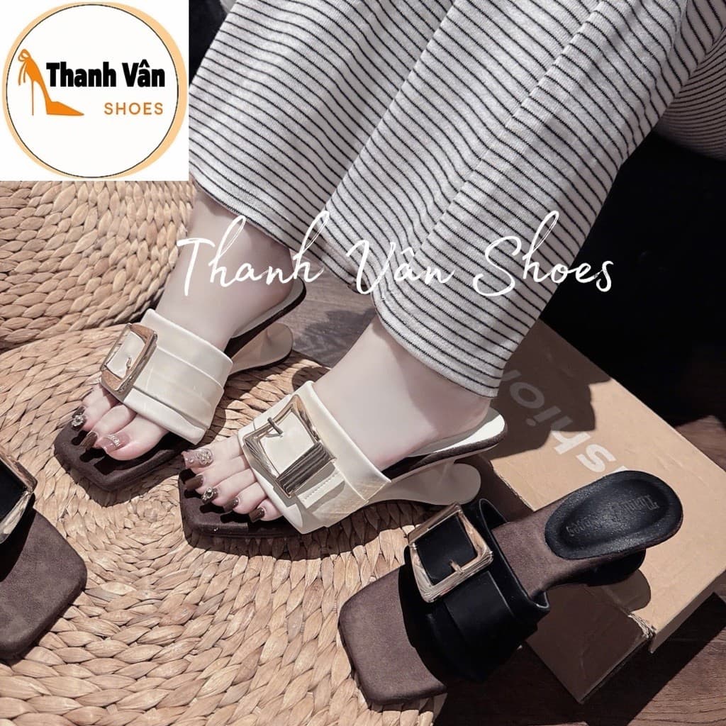 Cao gót bản ngang quai khoá cao 5 phân 2 màu _Thanh Vân Shoes(G0346)