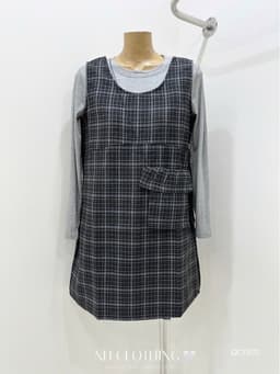 <Đầm Bầu Quynhanhhoue> (QC) Set váy kẻ kèm túi đeo Qc1370 freesize 6