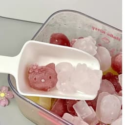 Khuôn đá silicone làm đá viên hình Hello Kitty có nắp đậy. Khay làm đá cute, hộp đựng đá tiện lợi - Majehome 3