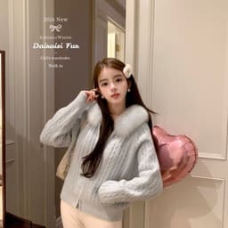 (CHICSEOUL) Áo khoác len hoạ tiết vặn thừng/đan phối lông mũ tone màu pastel xinh xắn phong cách Nertro Hàn Quốc 7