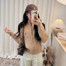 𝟏𝟒𝐚𝐦.𝐬𝐭𝐮𝐝𝐢𝐨 | Áo Khoác Len Nữ Khoá Kéo Cổ Dựng Dệt Kim Vặn Thừng Thêu Logo Polo Phong Cách Hàn Quốc Thu Đông Thanh Lịch 8