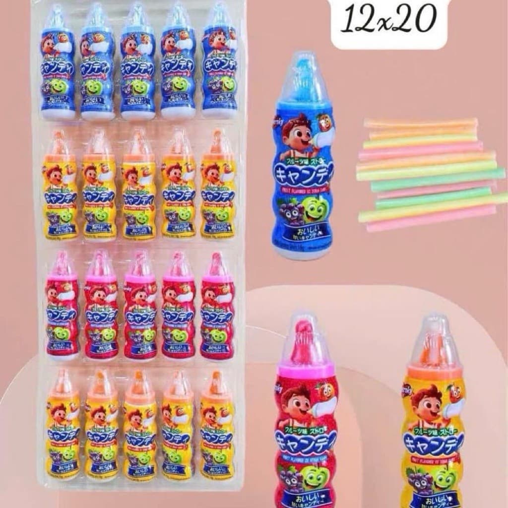 Vỉ 20 chiếc kẹo mút bình ti kèm kẹo tăm lạnh có dây treo siêu hot cho bé