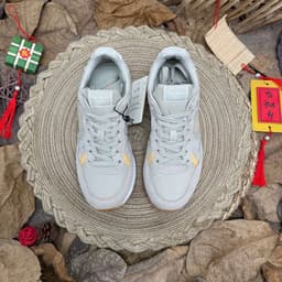 Giày Sneaker Nam Nữ Thời Trang Màu Xám Trắng Đế Cao Su Êm Chân, Giày Thể Thao Casual Phong Cách Hàn Quốc 1