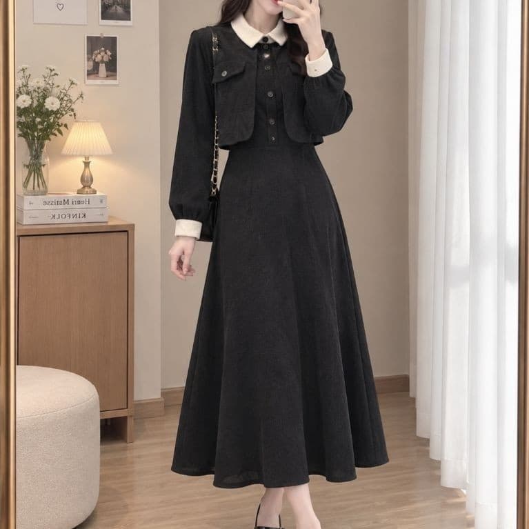 [2hand] Đầm nhung tăm đen phối cổ tay áo be freesize