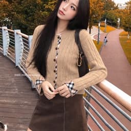 Sẵn-Áo len phối caro màu be Chất liệu len Cao Cấp Mềm Ấm Sang Trọng 6