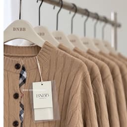 Sẵn-Áo len phối caro màu be Chất liệu len Cao Cấp Mềm Ấm Sang Trọng 9