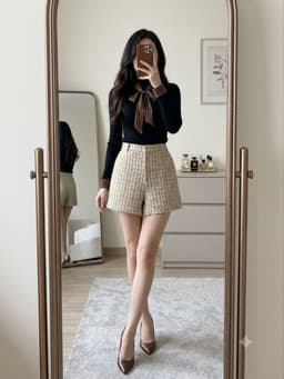 [2hand] Quần short dạ tweet kẻ vàng nâu size L 1
