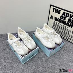 🎀 Giày thể thao hàng Qccc đế bệt siêu nhẹ , bản quai dán đan dây trendy , dễ mix mọi outfit Fullbox #2626 1