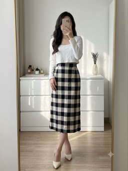 [2hand] Áo thun dài tay gân tăm trắng co giãn freesize dáng croptop 1