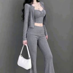 Set áo dây nhúng phối khoác tay dài và quần loe chất bozzip đẹp 2