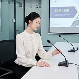 sơ mi công sở ren  mang phong cách thanh lịch, sang trọng và quý phái 7
