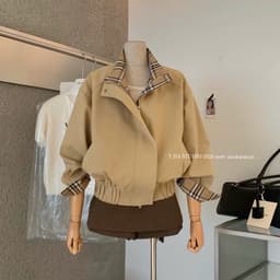 (Dmina) Áo Khoác Kaki Cổ Cao PHỐI TAY Kẻ Bo Chun Sang Chảnh 1 màu kèm túi và móc - ảnh thật 6