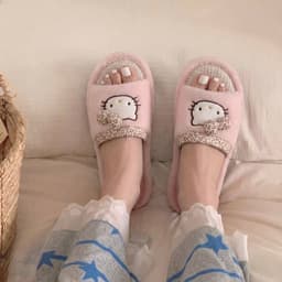 Dép Bông Hello Kitty Nơ Xinh Hở Mũi - Mềm Ấm, Êm Chân 8
