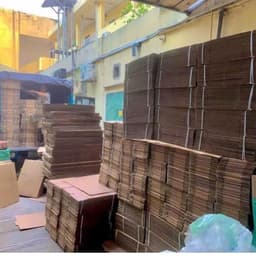 40 Hộp carton gói hàng 25x25x25cm ,25x15x15 dày 3 lớp loại 1, hộp giấy đóng gói chịu lực 3