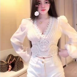 Áo dài tay phồng cổ V ren  dáng ôm nữ phong cách nhẹ nhàng 2