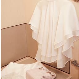 (Dmina) Set AVELINE Ba Chi Tiết Áo Tơ Cánh Rơi Kèm Áo Bra Ren Kèm chân váy dáng a hiện đại thanh lịch sang trọng 2