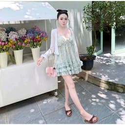 Đầm 2 dây phom rộng phối bèo kèm khoác ngoài kiểu dáng thoải mái 4