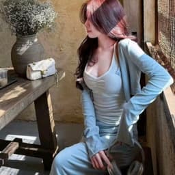 Set áo cặp thun nhún phối khoác và chân váy thun ôm chất bozzip đẹp chuẩn phom 2