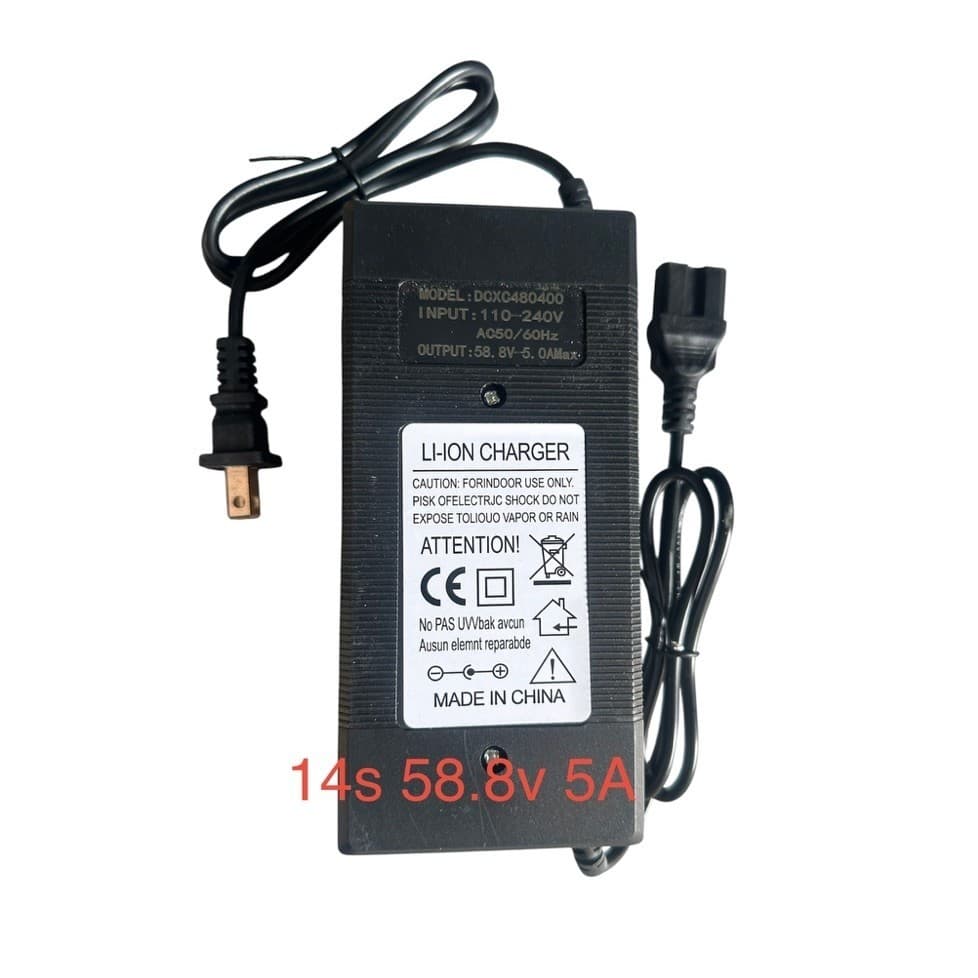SẠC 14S 5A 3.7 58.8V 5A