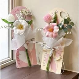 Xấp 10 cái bìa giấy cứng dùng để gắn hoa, bìa thiệp giấy cài hoa có quai cầm cực xinh xắn, cực thơ (không kèm hoa) 5
