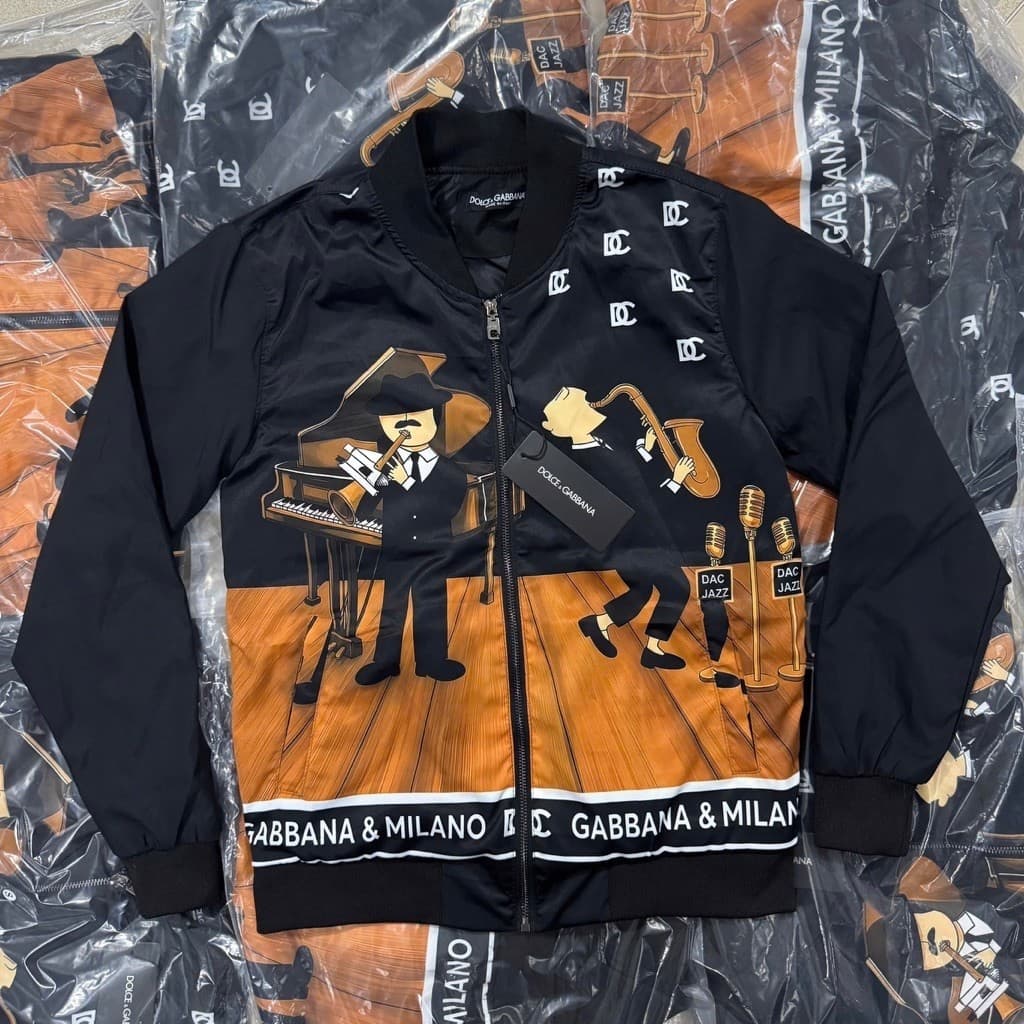 Áo khoác bomber gió nam nữ FIGLE in hoạ tiết nghệ sĩ âm nhạc vân chữ monogram 3D hai mặt boy phố