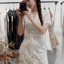 Váy ren cổ V .váy ren cộc tay dáng dài chiết eo kèm ảnh thật 5