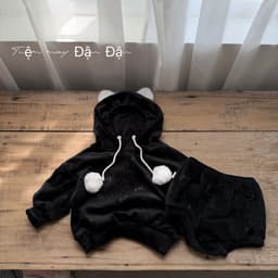 Sét bộ nỉ lông nhung hoạ tiết hello kitty siêu mềm êm cho bé 1