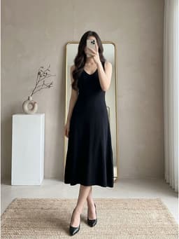 [2hand] Váy len giấy 3 lỗ cổ V dáng xoè freesize đến L 1