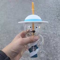 ĐEN _ STORE ( KÈM ẢNH THẬT ) Bình Nước Thủy Tinh Hình Gấu STB Đội Mũ Kèm Ống Hút Bình Gấu Bearbrick 7