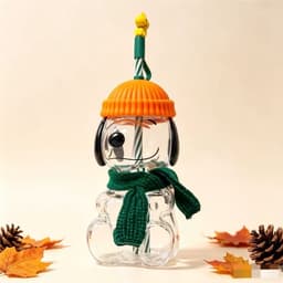 ĐEN _ STORE ( KÈM ẢNH THẬT ) Bình Thủy Tinh STB Snoopy Đội Mũ Len Kèm Khăn Choàng Bình Đựng Nước, Trà Sữa Hot Trend 3