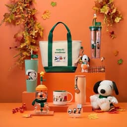 ĐEN _ STORE ( KÈM ẢNH THẬT ) Bình Thủy Tinh STB Snoopy Đội Mũ Len Kèm Khăn Choàng Bình Đựng Nước, Trà Sữa Hot Trend 9