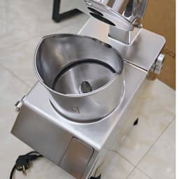 Máy thái lát, thái sợi, thái yhạt lựu VC65 - Giải pháp tối ưu cho bếp ăn công nghiệp, hộ kinh doanh 3