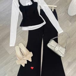 Set áo cặp phong cách thể thao mix quần ống loe 2