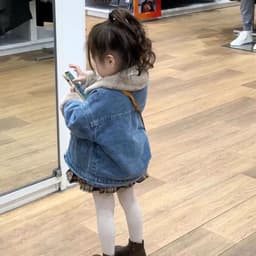 Áo Khoác Bò Cho Bé Lót Lông Dày Dặn Cổ Lông Ấm Áp Phong Cách Hàn Quốc Áo Jeans Thu Đông Cho Bé Trai Bé Gái 5