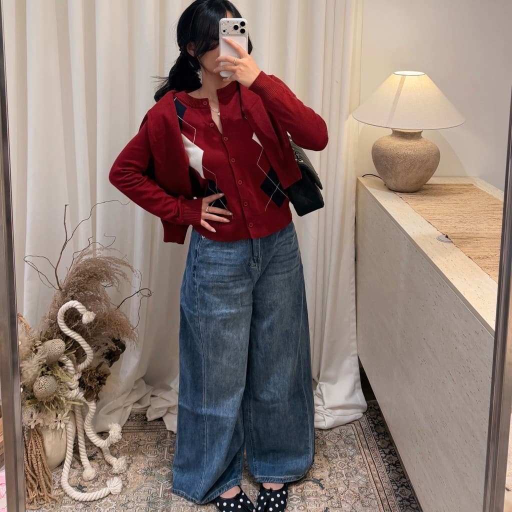 𝟏𝟒𝐚𝐦.𝐬𝐭𝐮𝐝𝐢𝐨 | Áo Cardigan Len Nữ Họa Tiết Quả Trám Đỏ Đô Cổ Tròn Phong Cách Hàn Quốc Mặc Thu Đông Giáng Sinh