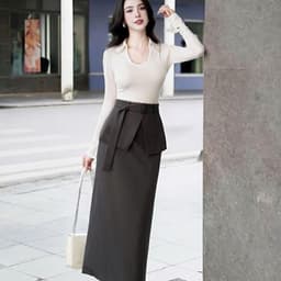 chân váy công sở dáng dài màu nâu gi, thiết kế khá sang và rất phù hợp  trong phân khúc thời trang công sở nữ 8