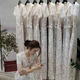 VÁY REN KEM DÁNG DÀI, ĐẦM REN KEM CỔ V XUKADRESS 4