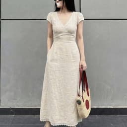 ĐẦM KEM CỔ V VIỀN REN, váy dáng dài đơn giản sang chảnh xukadress 6