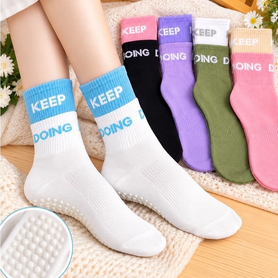 Tất Yoga Cổ Cao KEEP DOING Tập Yoga Pilates Co Giãn Đính Hạt Silicon Chống Trơn Trượt, Freesize 35-41