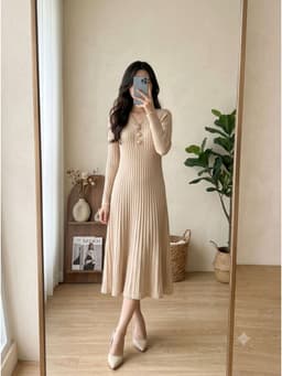 [2hand] Đầm len gân kem be dáng xoè cúc bọc freesize đến L 1