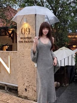 Sét váy hai dây phối ren kèm áo choàng len ( về sẵn ship ) 7