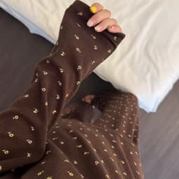DÂU TÂY ( KÈM ẢNH THẬT ) Bộ Đồ Ngủ Pijama Thu Đông Nữ Dài Tay Hoa Nhí Cổ U Thắt Nơ Bộ Mặc Nhà Cotton Poly Màu Nâu Socola 4
