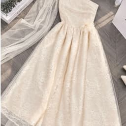 Váy Ren Dự Tiệc Đính Hoa Vai Dáng Dài xukadress 9