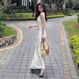 Váy maxi nữ cổ V lưng thỏ buộc dây họa tiết chấm bi màu trắng dáng ôm 6