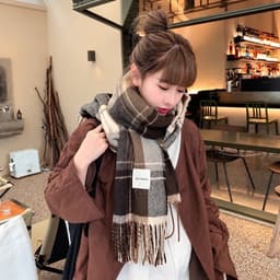Khăn Quàng Kẻ Nam Nữ Siêu Xinh mix Đồ Phong Cách 6