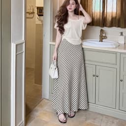 Váy maxi nữ sọc chéo dáng dài phong cách thường ngày màu kem 5