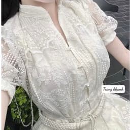 Đầm maxi nữ ren màu kem tay phồng cổ v dáng xòe thanh lịch 3