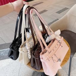 Túi Xách Nữ Dáng Hộp Quai Dài Phối Khóa Kim Loại Và Khăn Nơ Chấm Bi Phong Cách Hàn Quốc 4