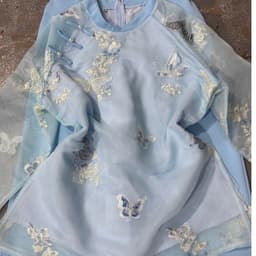 Set Pháp Phục Lụa Nữ “Thêu Hoa” Áo Tay Lỡ Dáng Xòe Phối Quần Ống Rộng Thanh Lịch Đi Chùa Lễ Tết 2027 Kieupham.shop 9